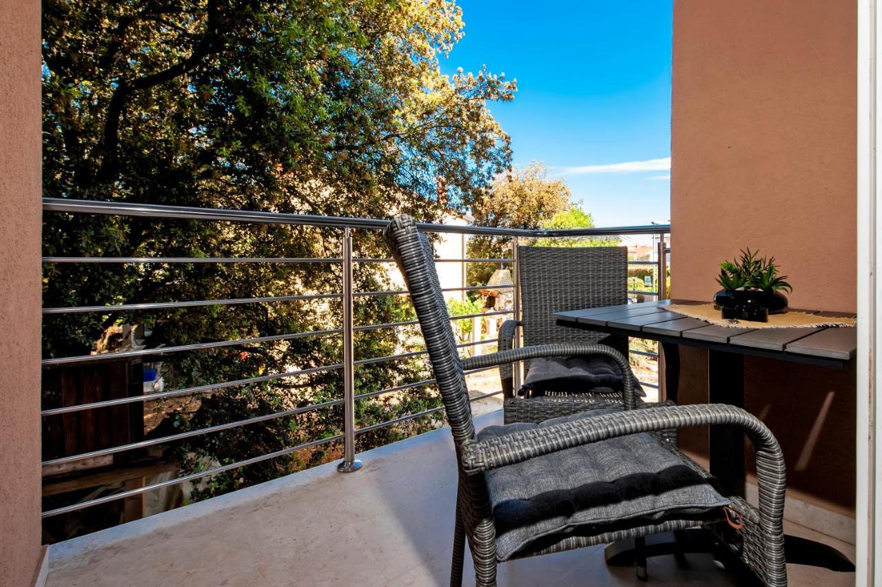 F&R Apartments II Rovinj Exterior foto